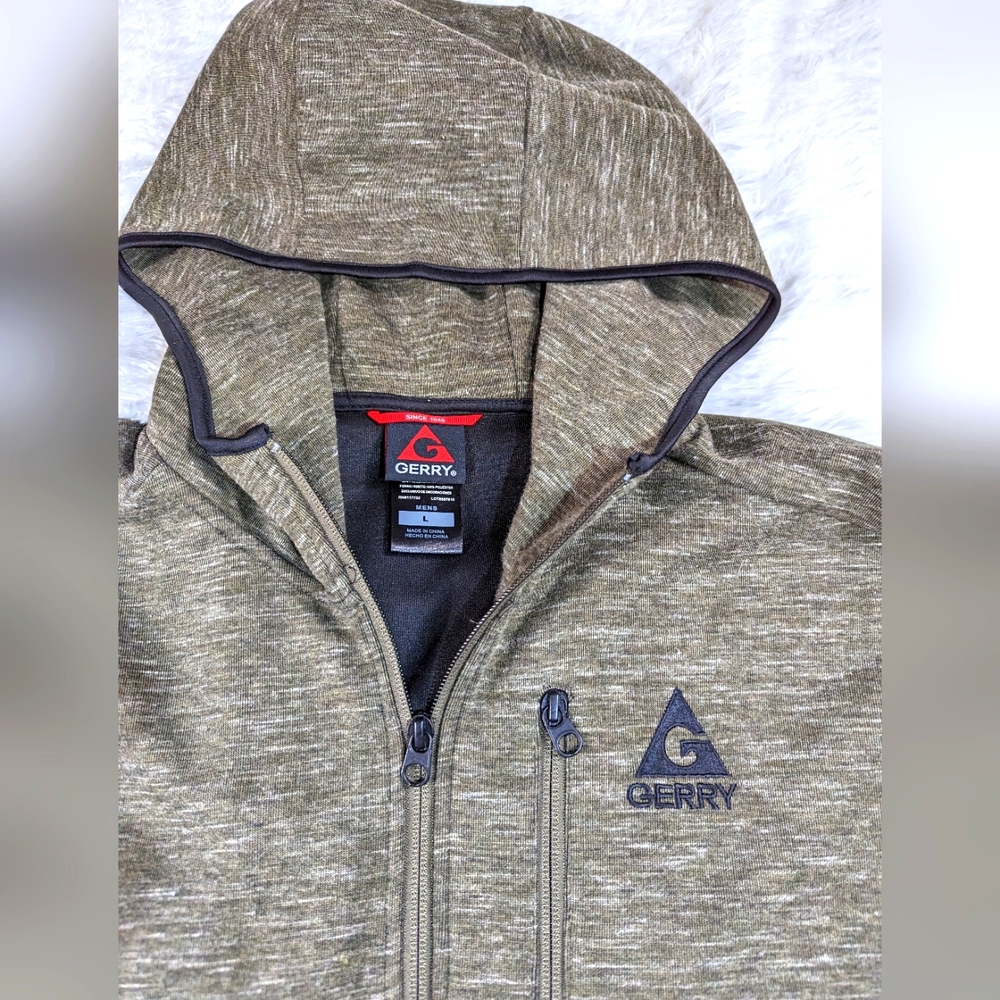 Gerry Zip-up Jacket